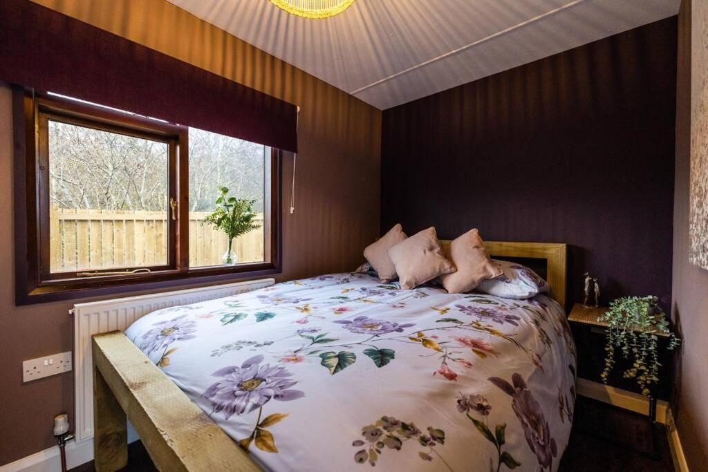 The Woodland Lodge - Wood Fired Hot Tub And Firepit Hambleton Εξωτερικό φωτογραφία